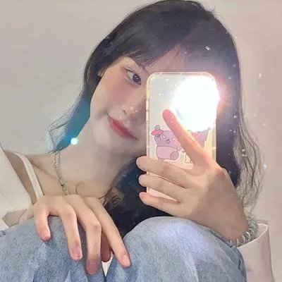 勒娜·慕度·马尼甘封面